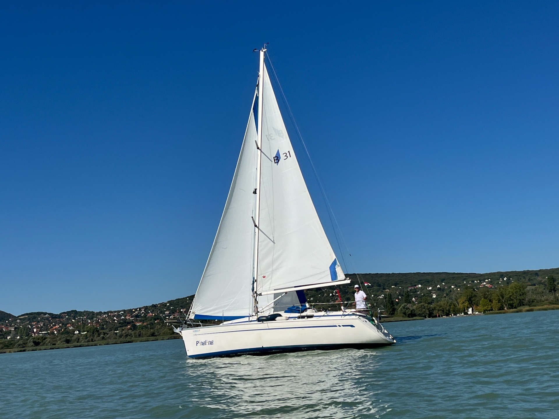 A hajó neve: WaypoinT (Típus: Bavaria 31)
